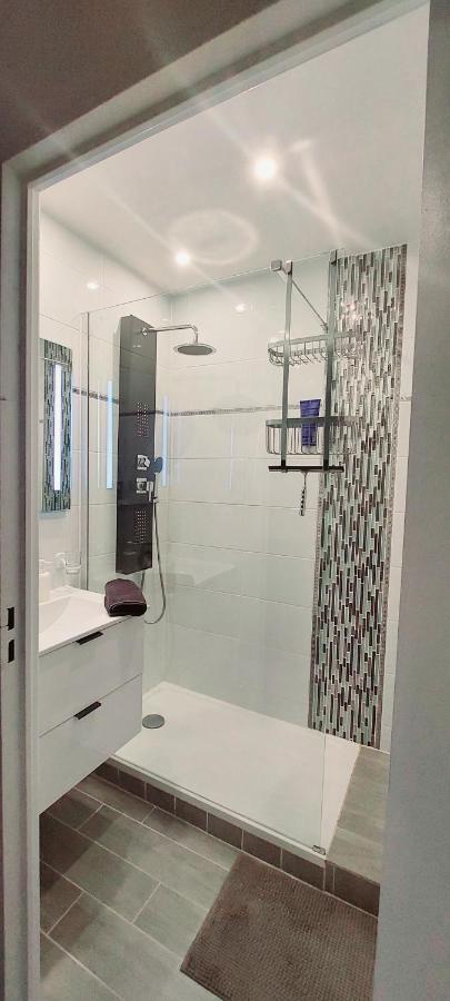 Cosy appartement dans une villa avec piscine, proche du centre et de la mer Cabourg Extérieur photo